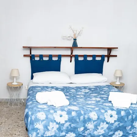 Gazde/Camere de închiriat Dimora Emilu