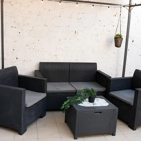 Dimora Emilu Homestay szállás