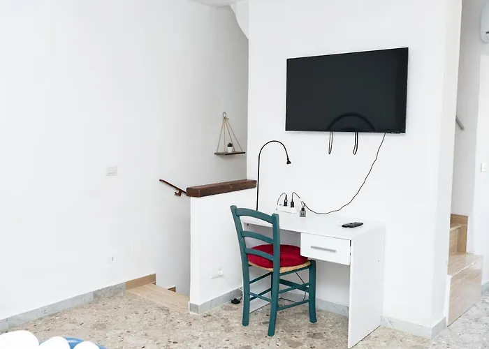 Quarto em Acomodações Particulares Dimora Emilu *